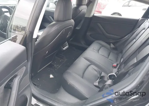 2018 Tesla Model 3 Long Range/Performance из США, поврежденный, VIN 5YJ3E1EB7JF070483